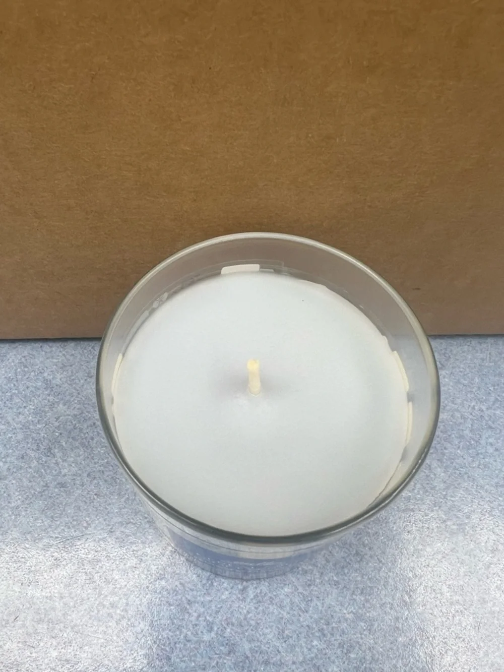 Bath & Body Works Milk Cereal Milk Soft Serve Candle - Blue and Gold - Picture 2 of 3